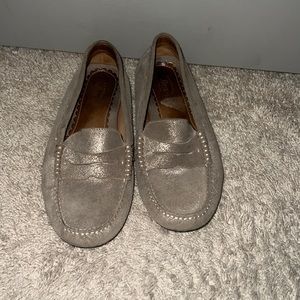 Gold bass loafers size 7.5